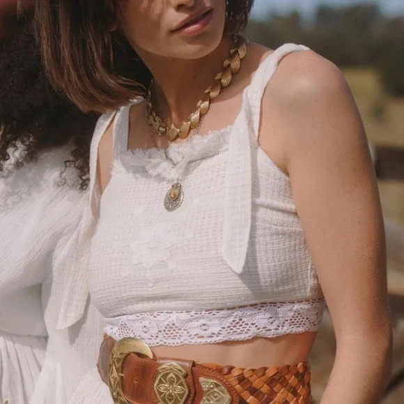 SOLD💫 Chasing Unicorns Precious Angel Embroidered Cropped Camisole sz S - Picture 5 of 15